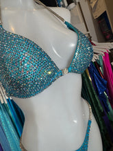 Load image into Gallery viewer, SALE - Ex Rental Suit - Turquoise