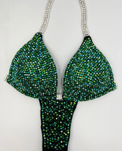Load image into Gallery viewer, Esmeralda - Preciosa crystal